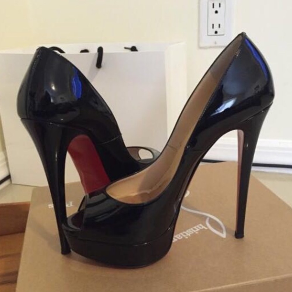 💥SOLD💥CHRISTIAN LOUBOUTIN Black lady peep heels - Picture 1 of 7